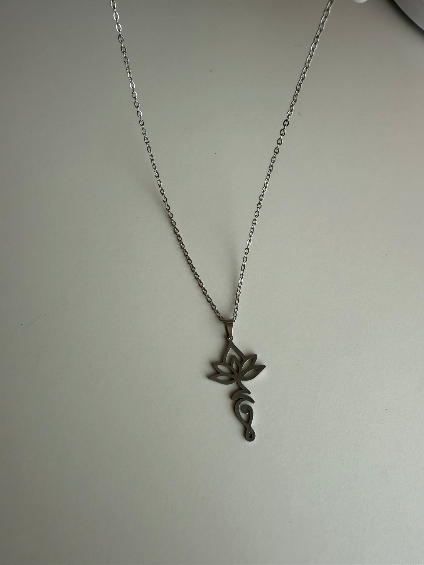 Lotusia Necklace