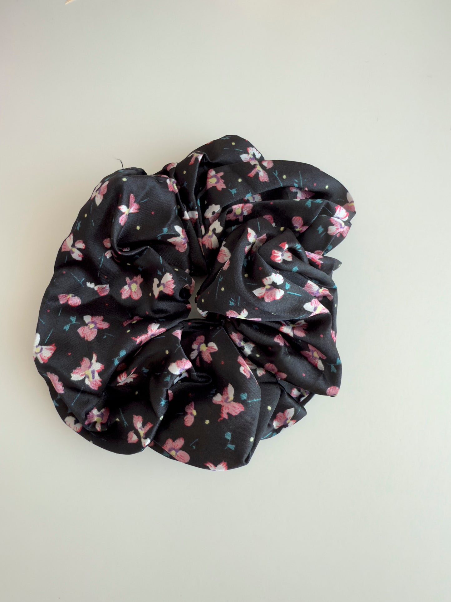 XXL Scrunchy