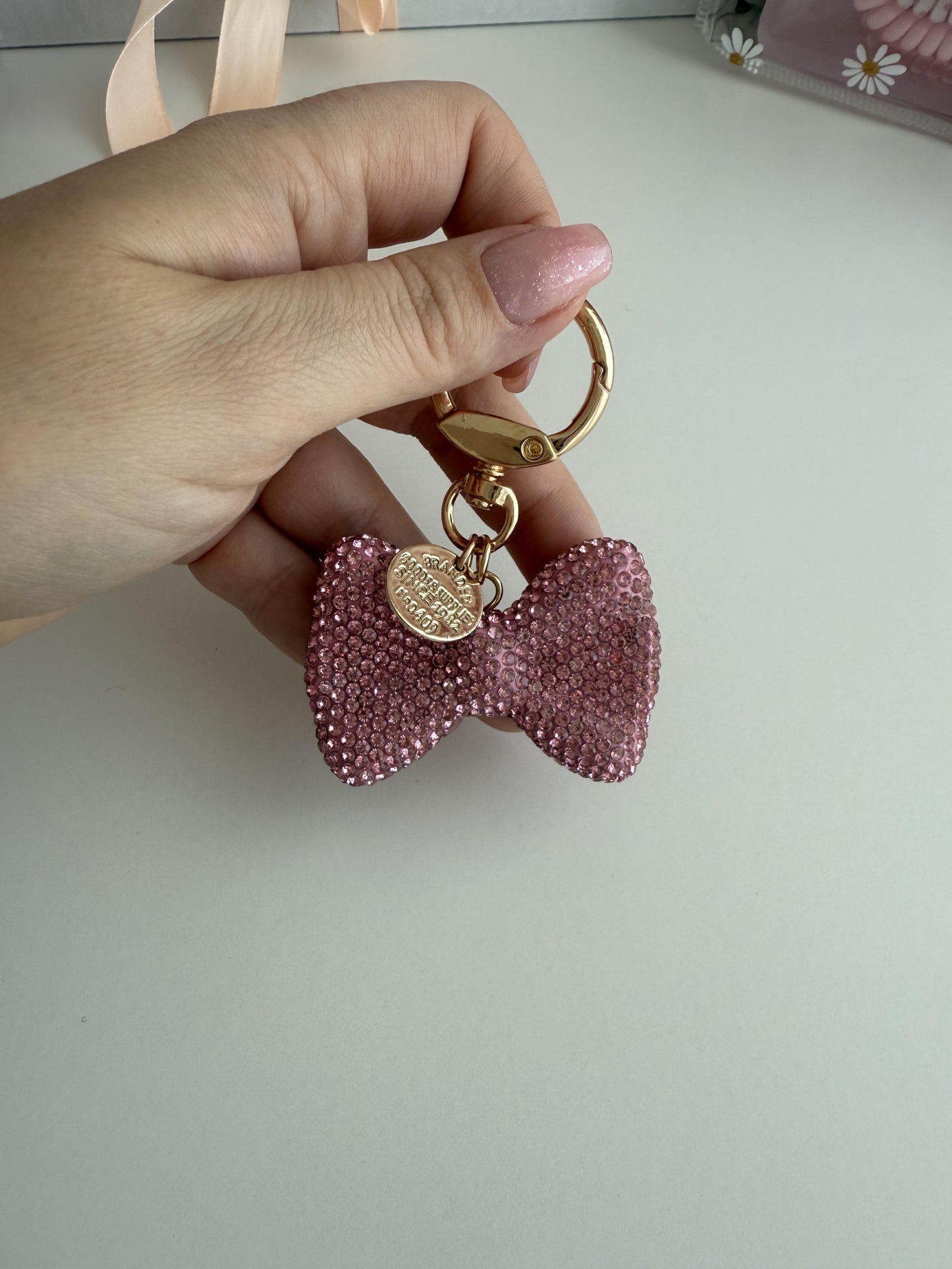 Bowty Sparkle Charm