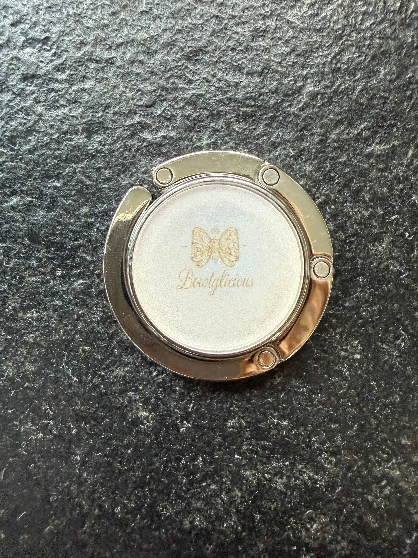 Bowtylicious Bag Holder – Signature Edition