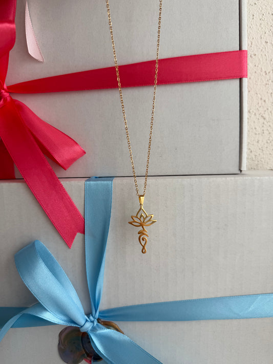 Lotusia Necklace