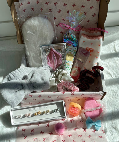 The Deluxe Bow Box