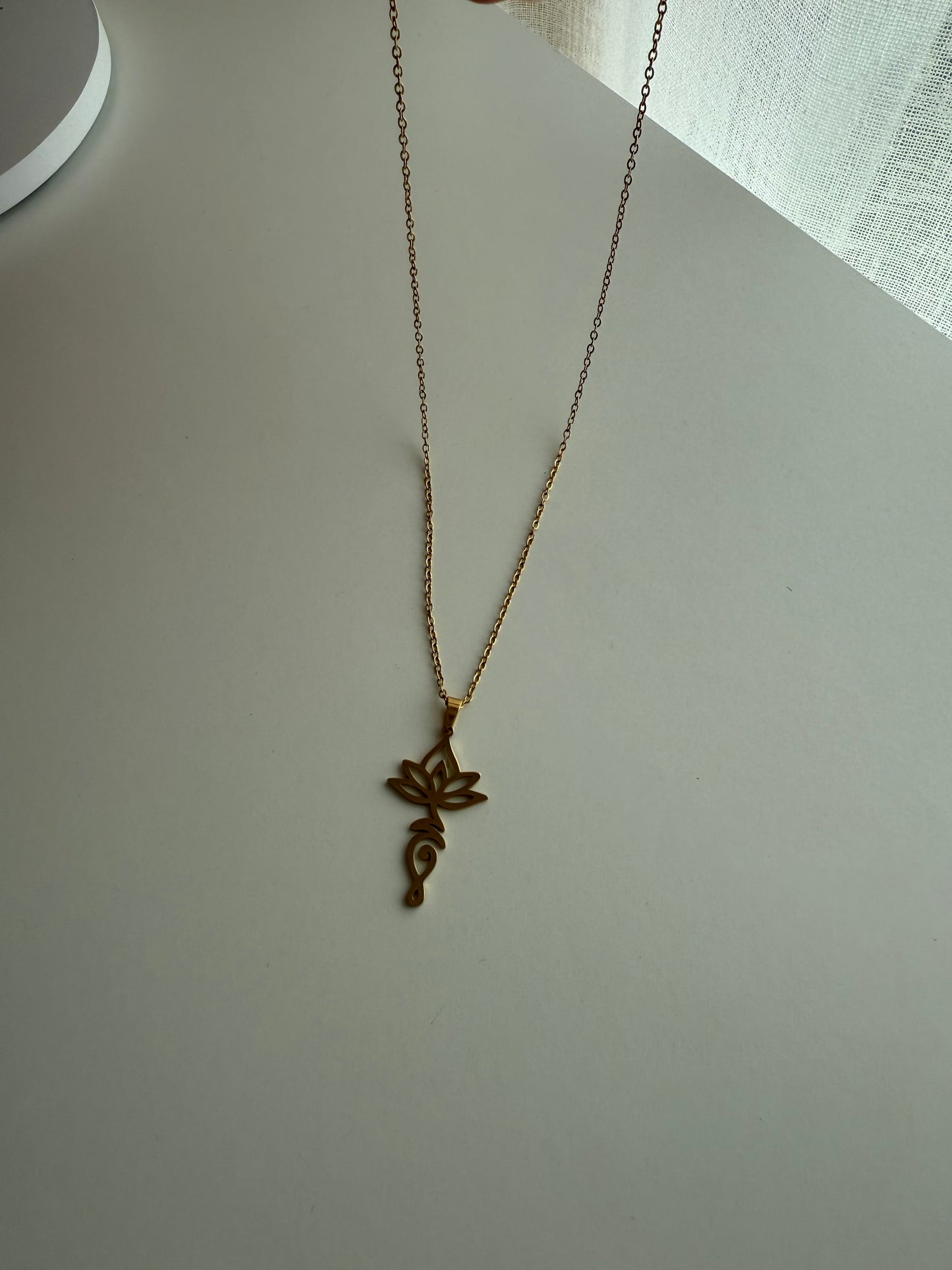 Lotusia Necklace