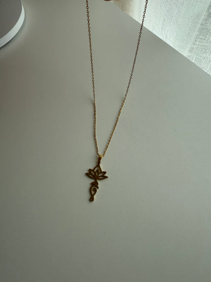 Lotusia Necklace