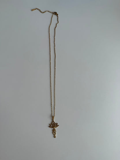 Lotusia Necklace