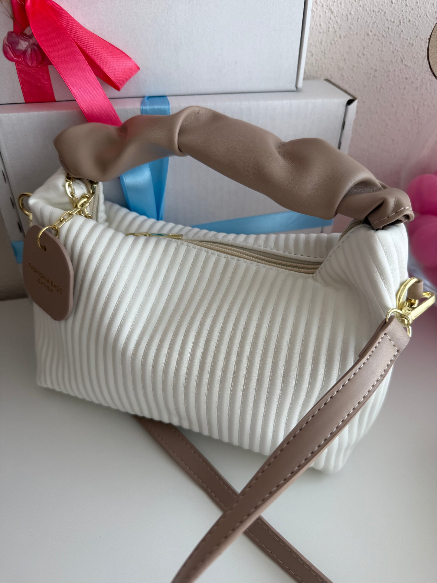 Bowty Bag