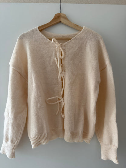 Soft Bow Knit