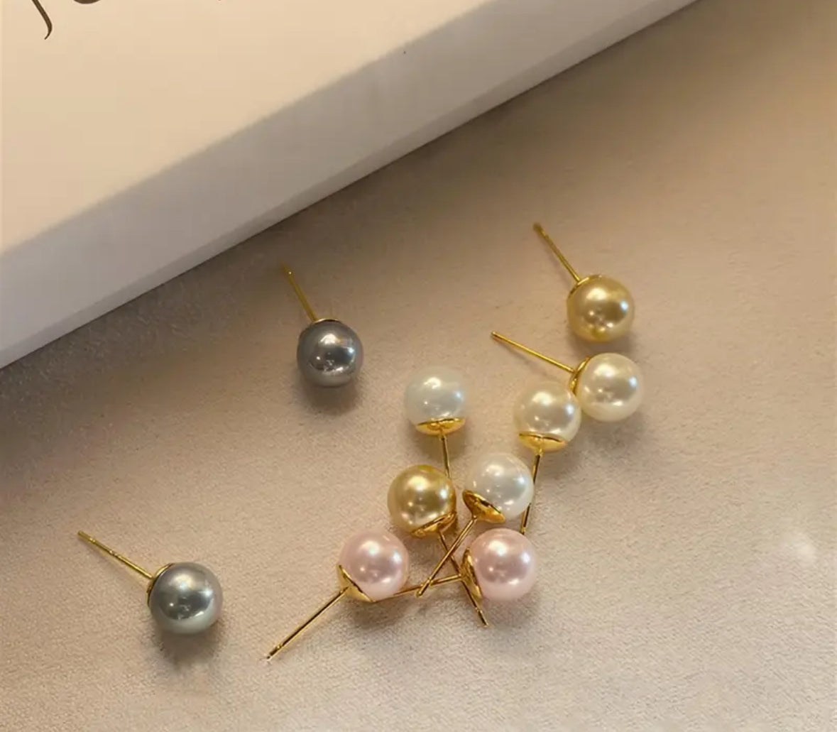 A Week Full of Pearls – 5 Tage, 5 Looks, 5x pure Eleganz!